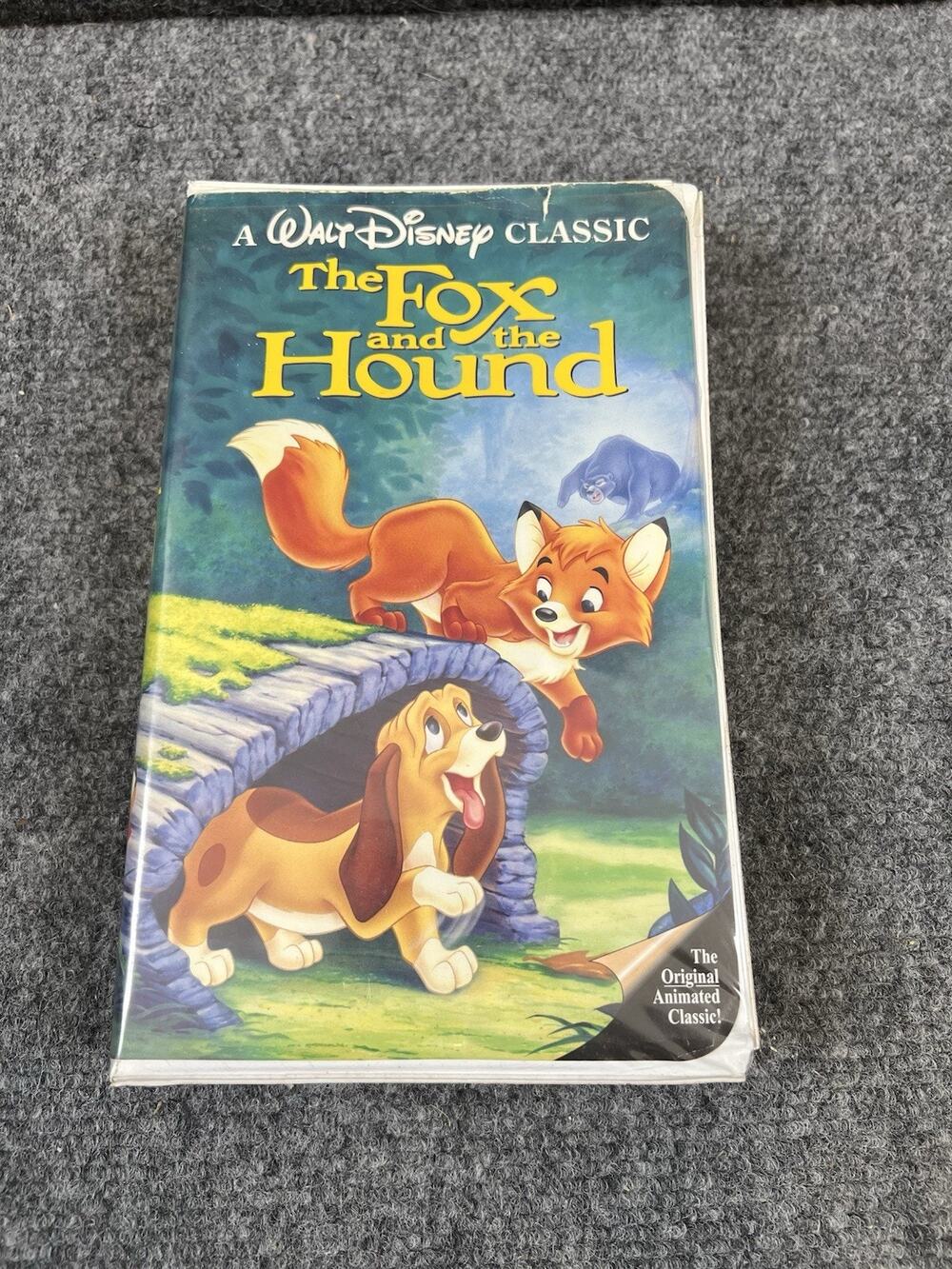 The Fox and the Hound Walt Disney Classics VHS Tape Original Case